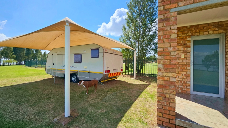 3 Bedroom Property for Sale in Oranjeville Free State